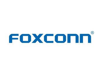 Foxconn Is Supposed to Be Developing Apple's Second-Generation Headset, Which Will B e More Affordable_